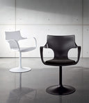 The Flûte swivel chair - 展示價